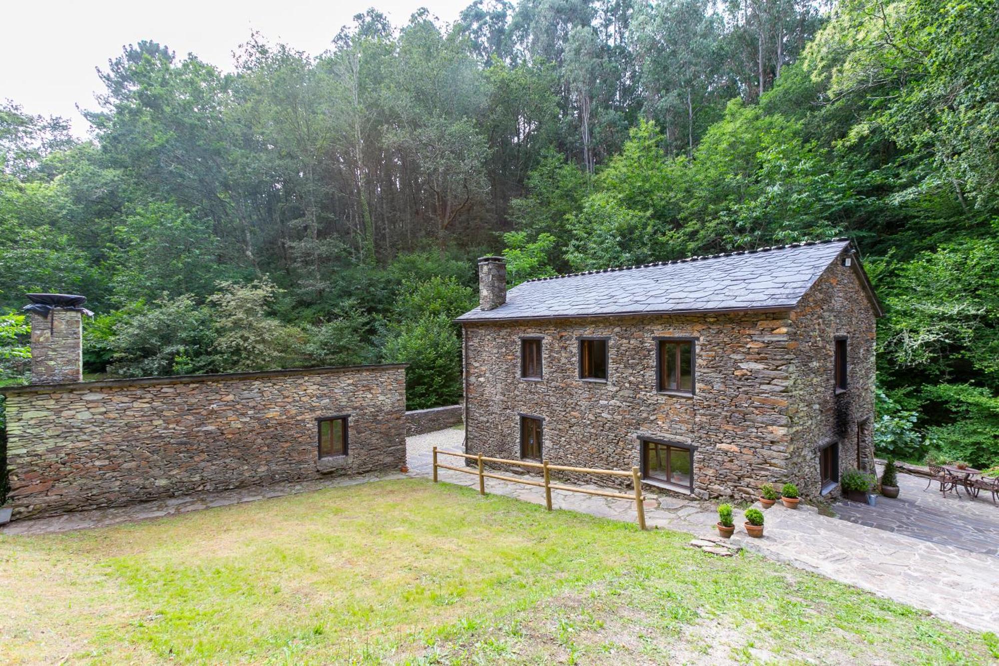 Casas Del Molino - Muinos Do Mainzoso Turismo Rural Paderne 외부 사진